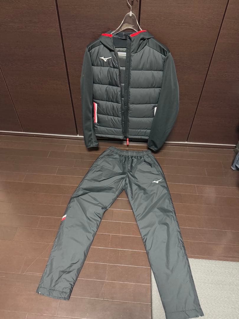 モレリア　ウォーマー上下セット　美品　サイズM