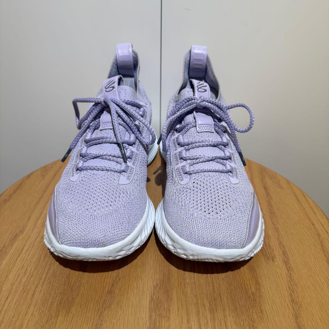 ⭐︎超希少⭐︎美品⭐︎仮金額　アンダーアーマー カリーフロー　バッシュ　紫27.5cm