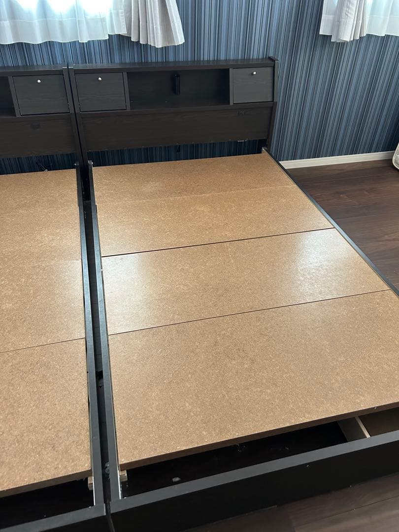 セミダブルベッドフレーム 引き出し付き 1台