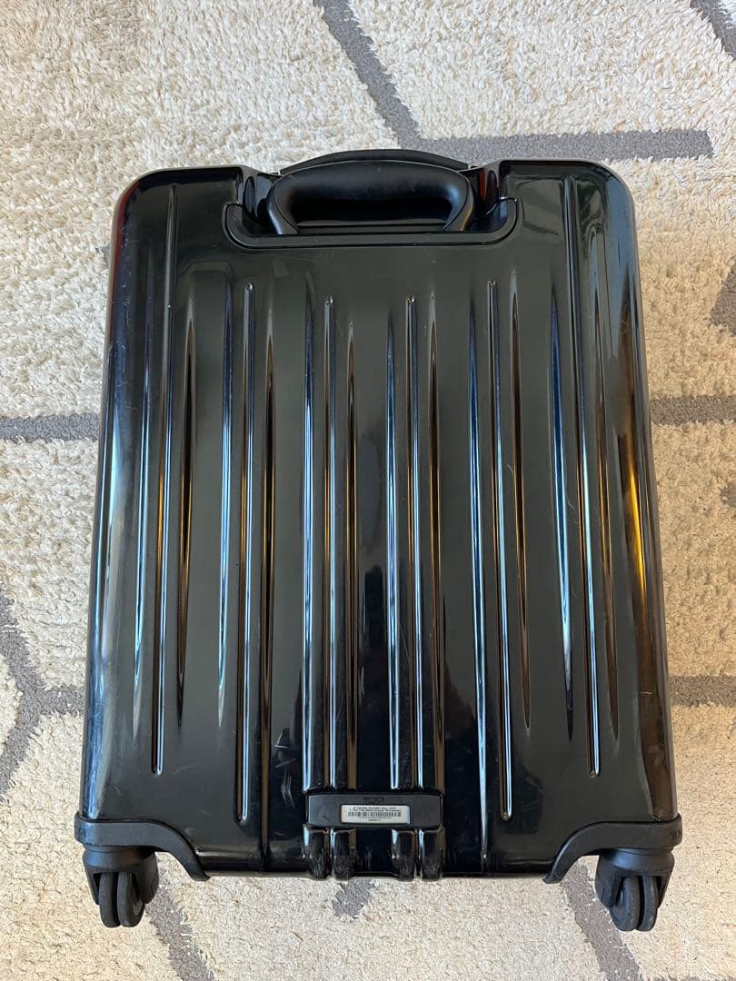 TUMI スーツケース 黒(機内持ち込み可)