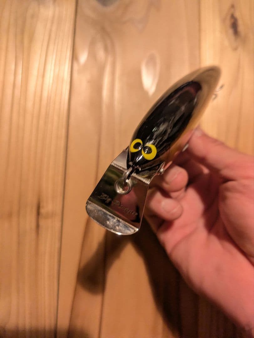 ヨルマルシャッド 黒金プレート