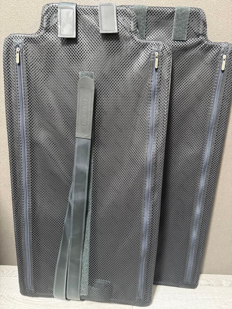 最終値下げ！！RIMOWA ディバイダー　ベルト付き