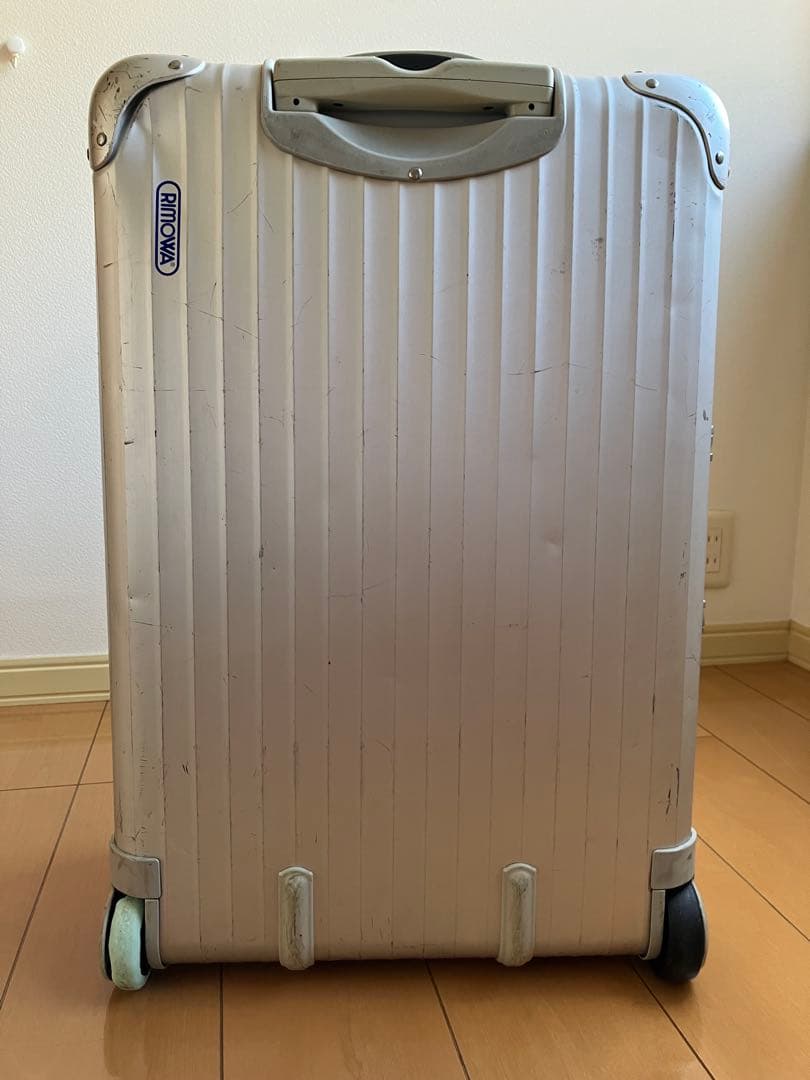 RIMOWA スーツケース　アルミ製　大型