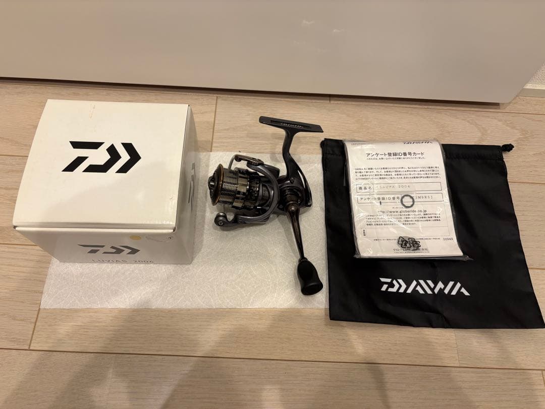 DAIWA LUVIAS 2004 スピニングリール