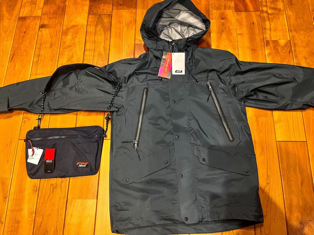 ナンガ　NANGA シェルパーカー　サコシュ　セット