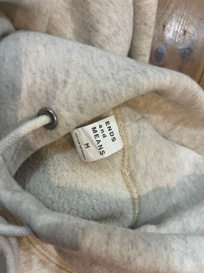 ends and means パーカー　エンズアンドミーンズ　スウェット