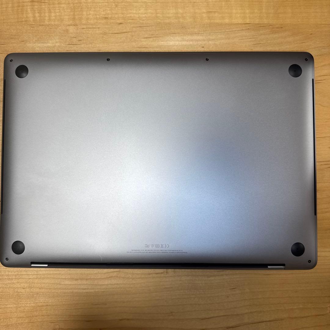 MacBook Pro 15インチ