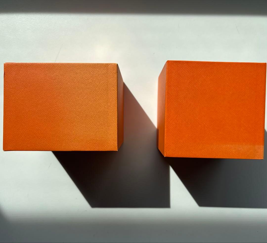 美品 TORYBURCH 腕時計 ブルーレザーストラップ TORYBURCH時計