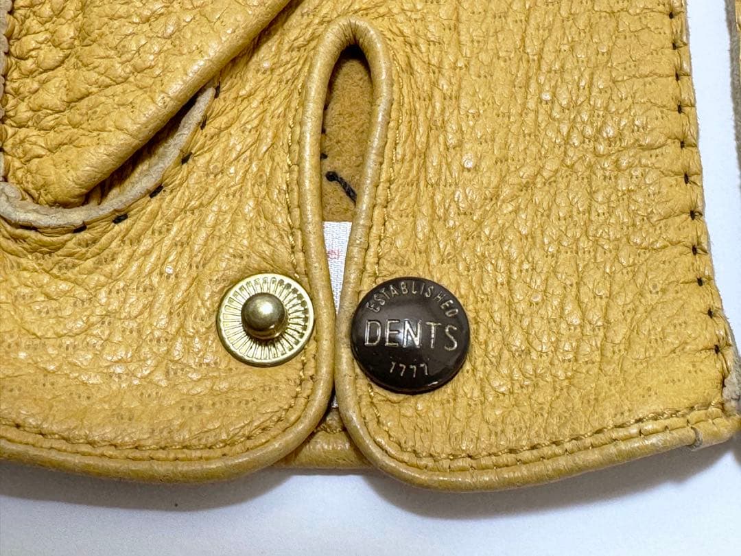 DENTS ペッカリー　レザー　グローブ　８　手袋　裏地無し　デンツ　イギリス製