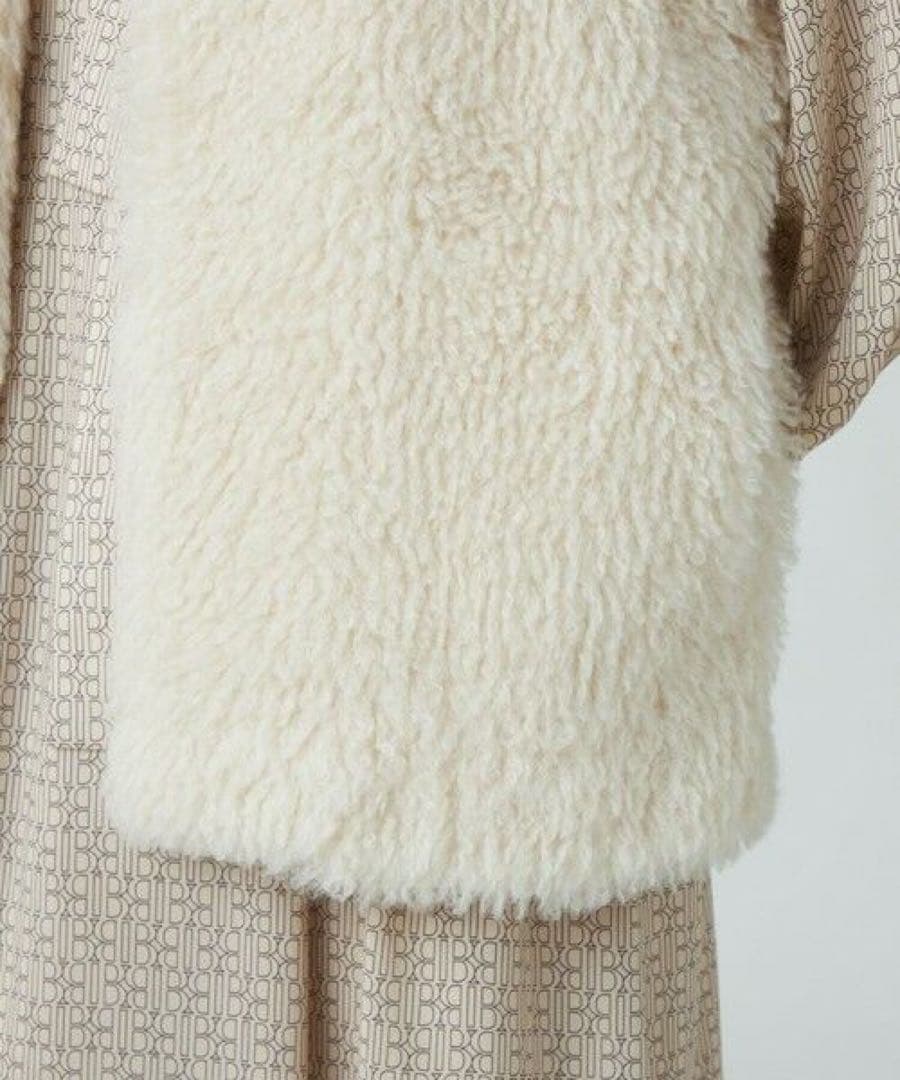 【美品】TOMORROWLAND Ballsey プードルファークルーネックジレ