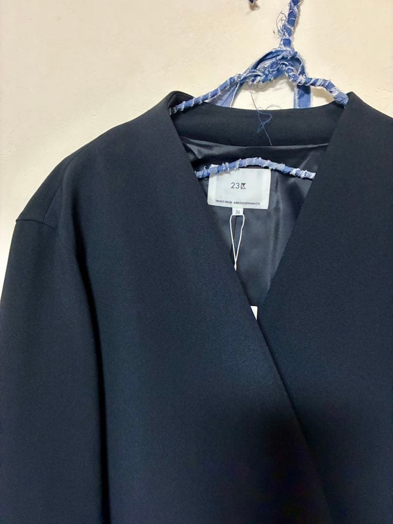 ★新品★ 23区 グロッシー ダブルクロス Vカラーコート