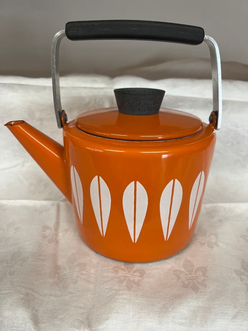 キャサリンホルム✴︎ロータス✴︎ケトル