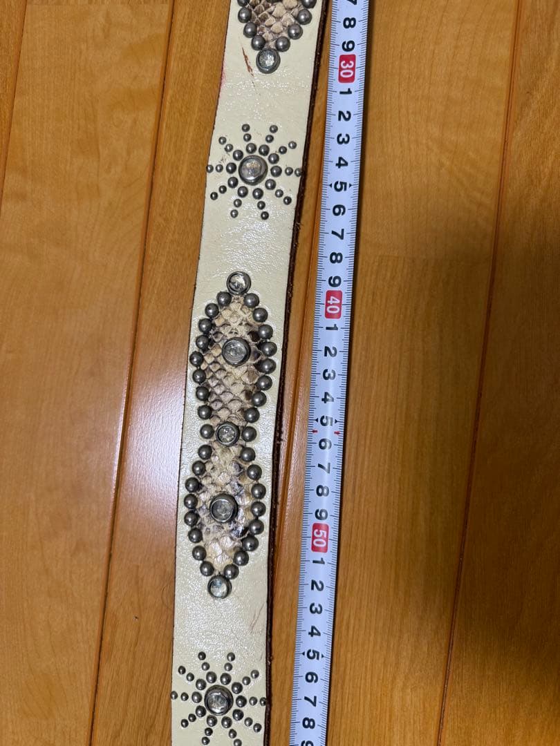 希少 HTC アイボリースタッズ スネーク ベルト 36