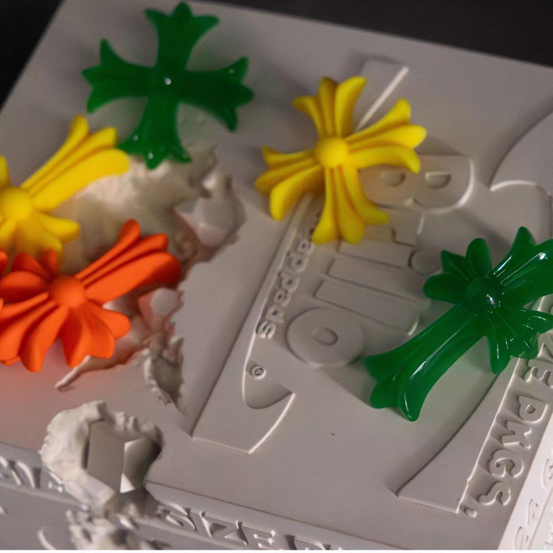 バカデカFAKE HEARTS 蓄光グリーン十字架 クロスネックレス