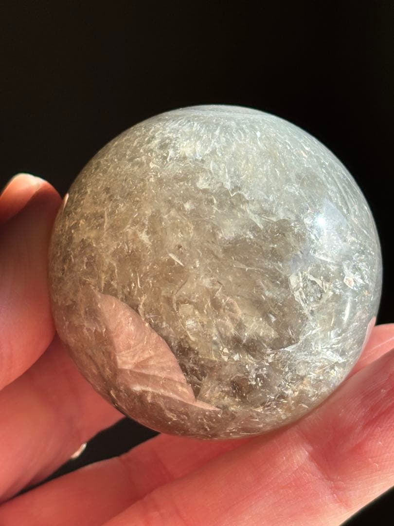 ブラジル産　プラシオライト　瑪瑙共生　グリーンアメジスト　スフィア4.72cm