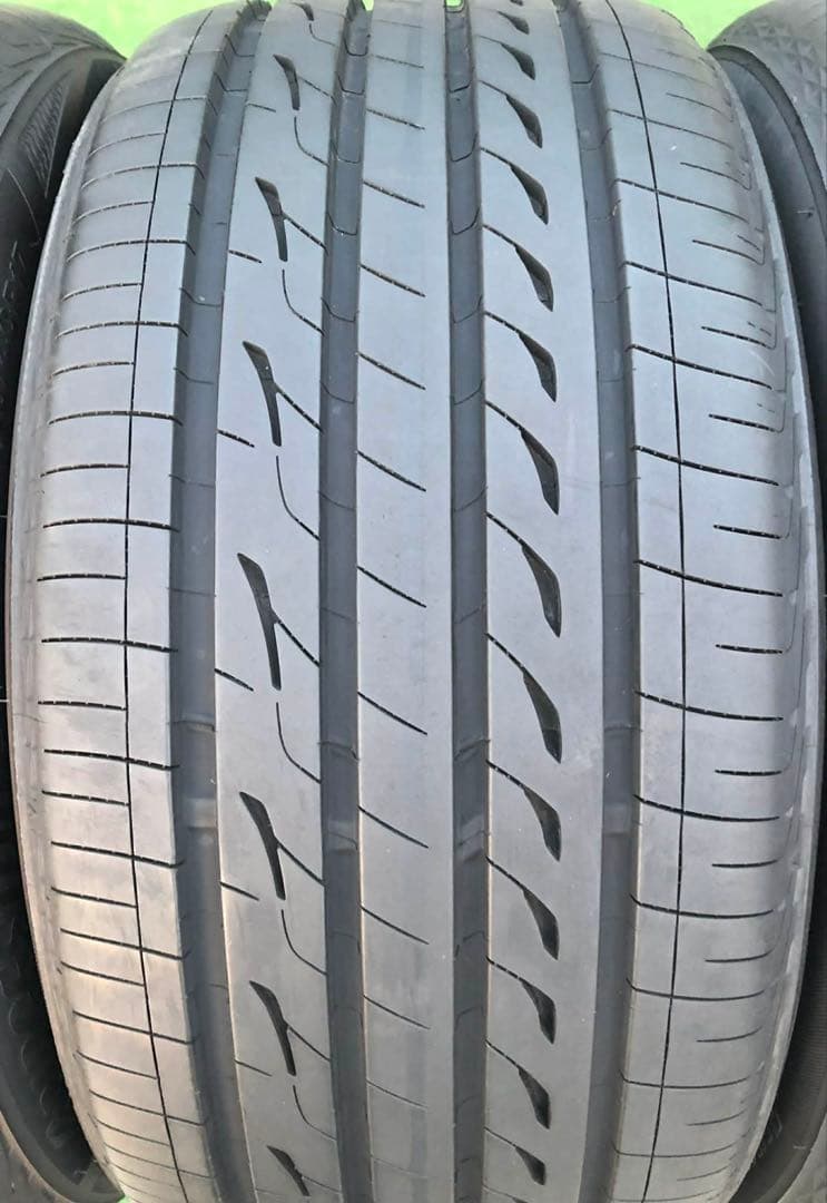 225/45 R17、245/40 R17 BRIDGESTONE REGNO
