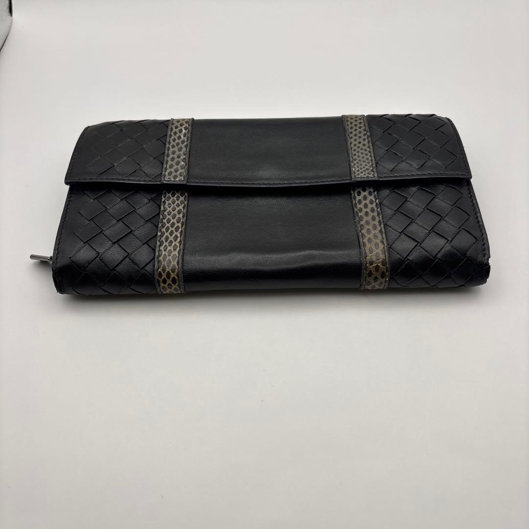 ◆正規品◆ボッティガヴェネタイントレチャート 長財布パイソン柄ブラック