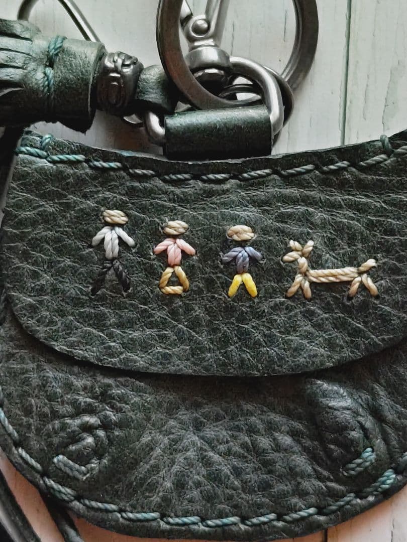 HENRY BEGUELIN ダークグリーン レザー キーホルダー 小物入れ付き