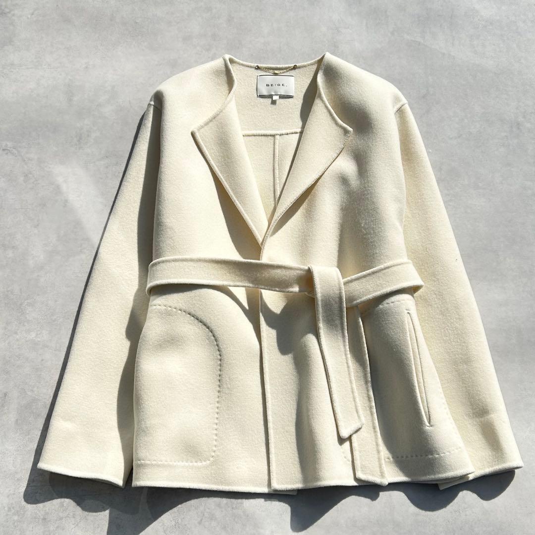 ♡美品♡　ベイジ　SAREショートコート　リバージャケット　ベルト付　定価6.4