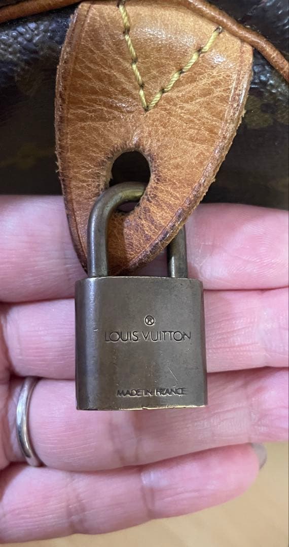 LOUIS VUITTON ルイヴィトン モノグラム スピーディ バッグ