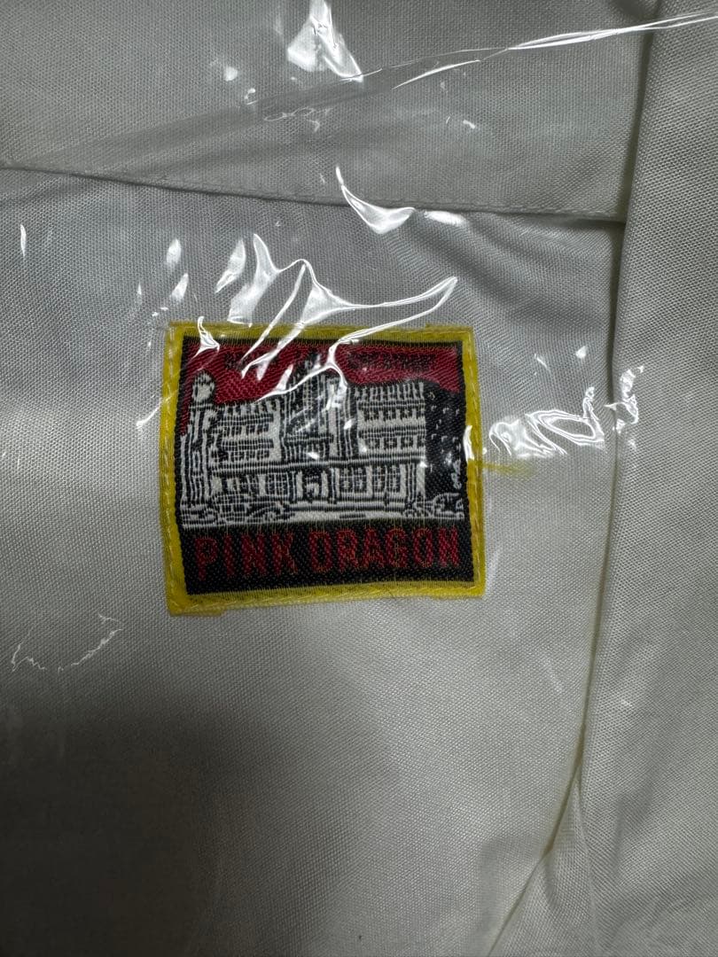 クリームソーダ　Pink Dragon 半袖シャツ ホワイト