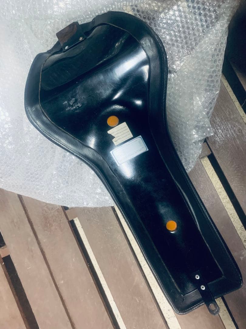 【美品】V-TWIN マグナ250用コブラシート・タックロール