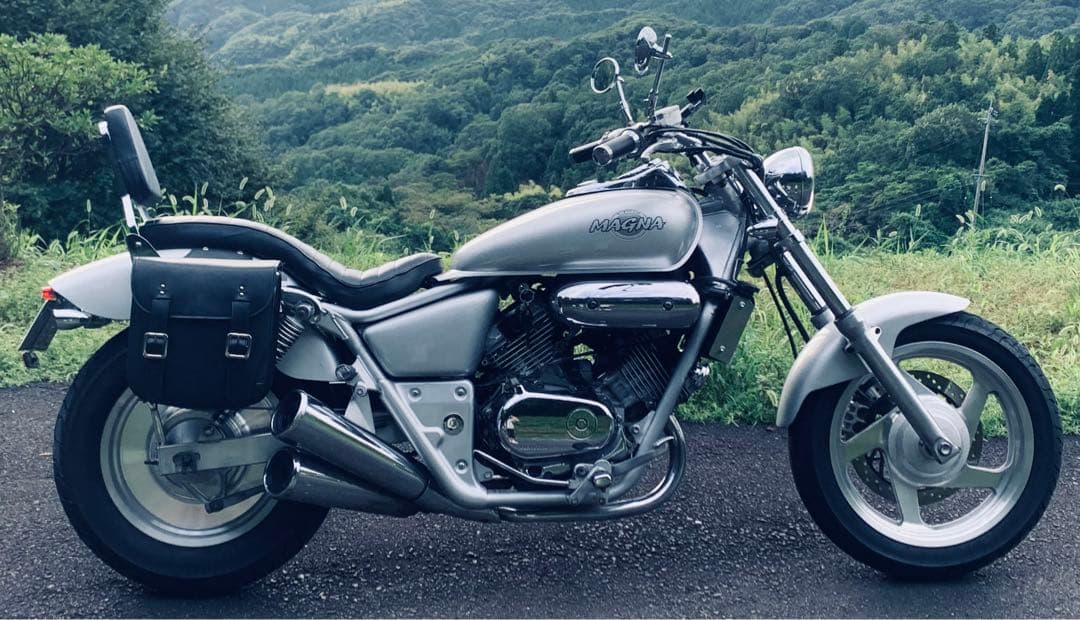 【美品】V-TWIN マグナ250用コブラシート・タックロール