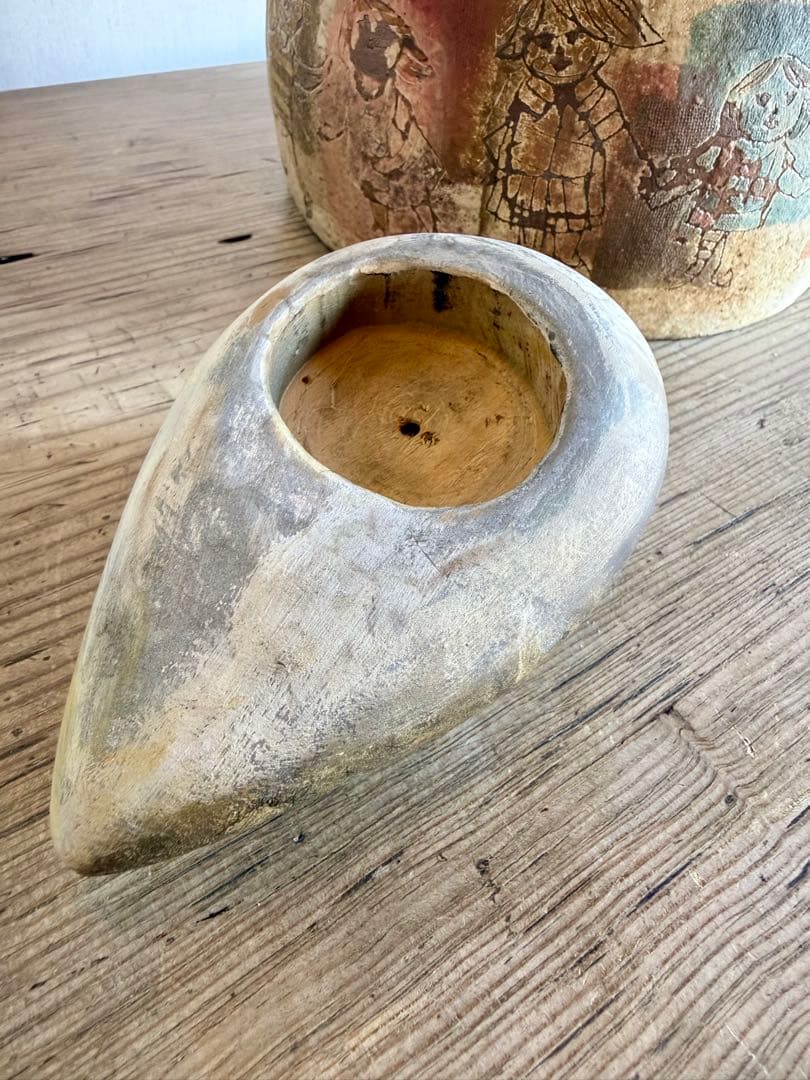 フラワーベース 置物