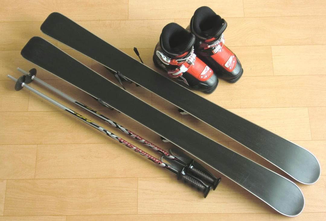 ■1月限定■送料無料■スワロー■子供用スキーセット■100/19.5■WAX済■