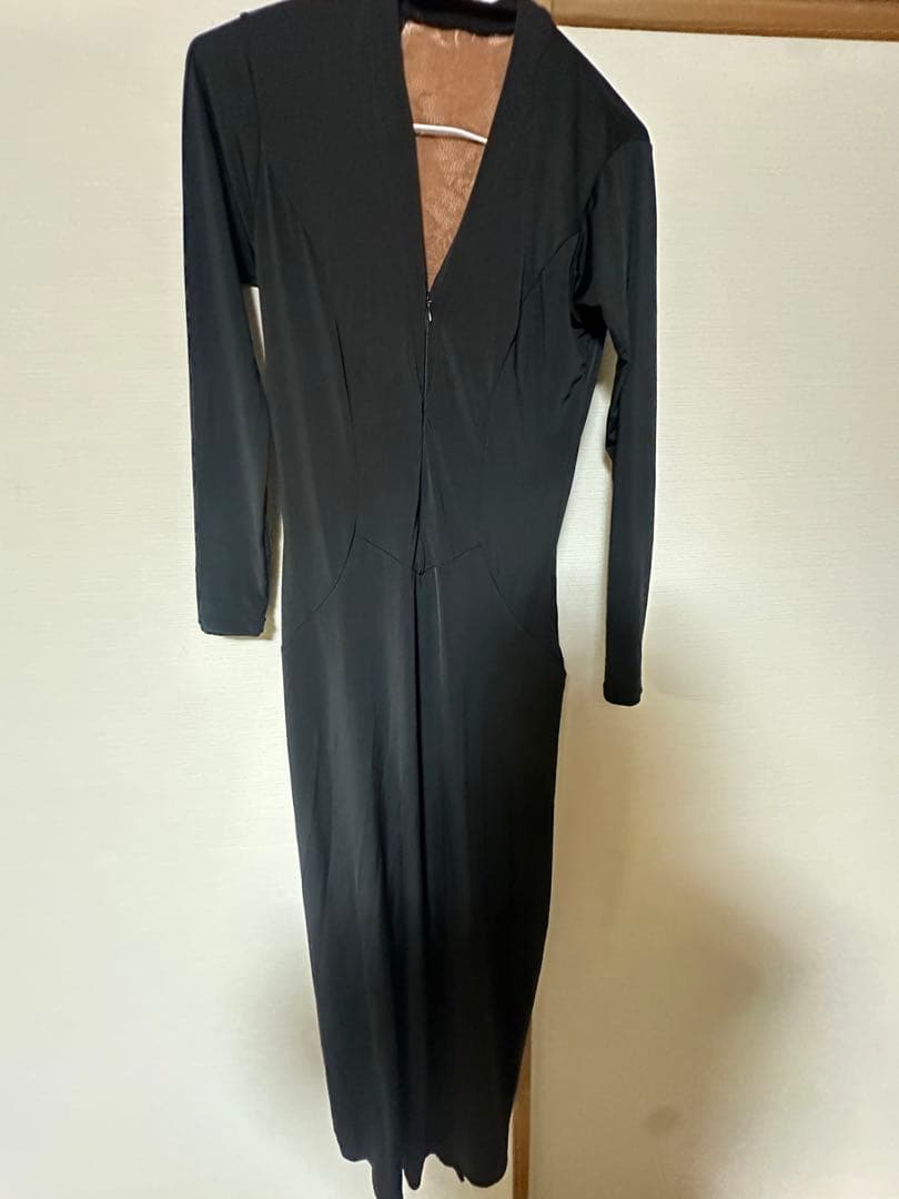 チャコット社製ブラック レースバック ダンス衣装