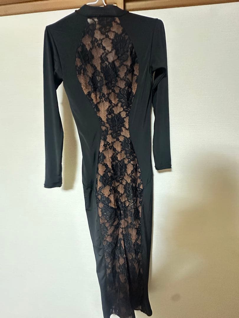 チャコット社製ブラック レースバック ダンス衣装