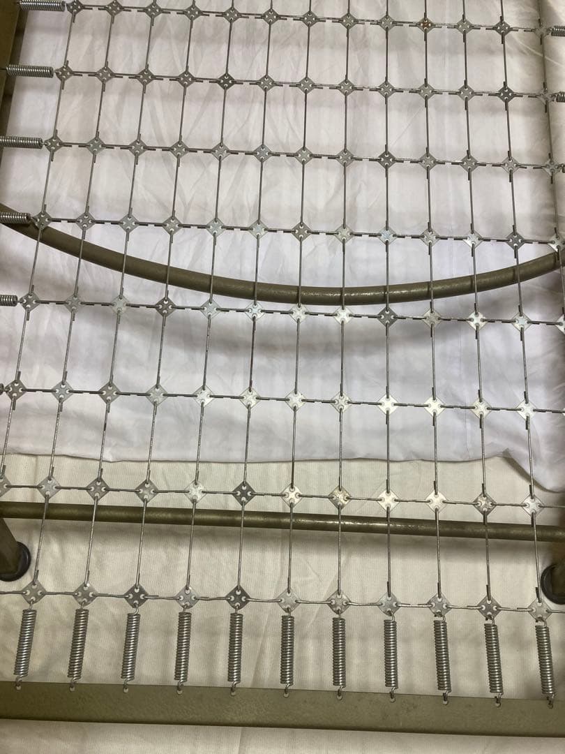 【アンティーク シングルベッド】とても丈夫な折れ足ベッド　※直接引取割引あり