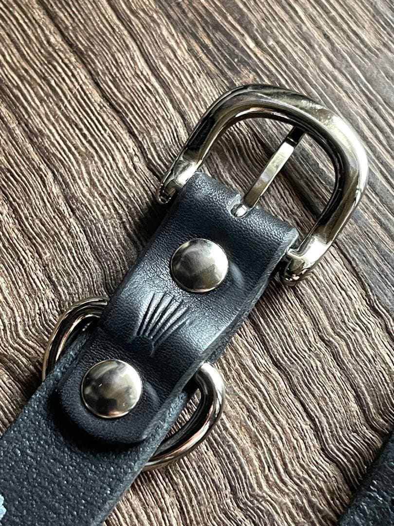 スタッズナローロングベルト　シルバー　ミッスーリ　HTC CALEE