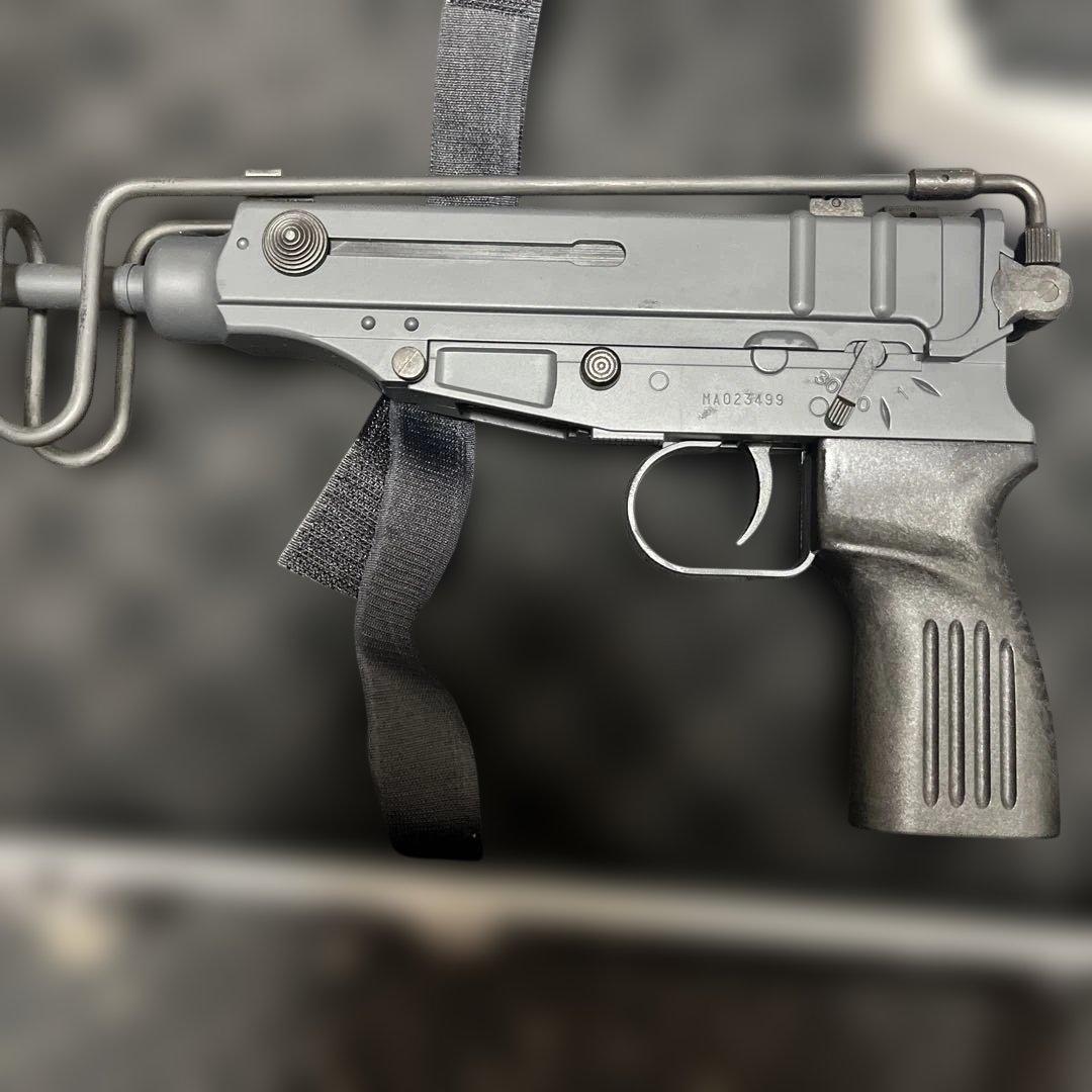 マルゼン　ガスガンまとめ売り　スコーピオン　vz61 グロック 18C