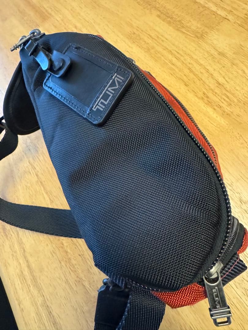 バッグ TUMI ALPHA3 BRAVO KELLEY SLING 232399RST