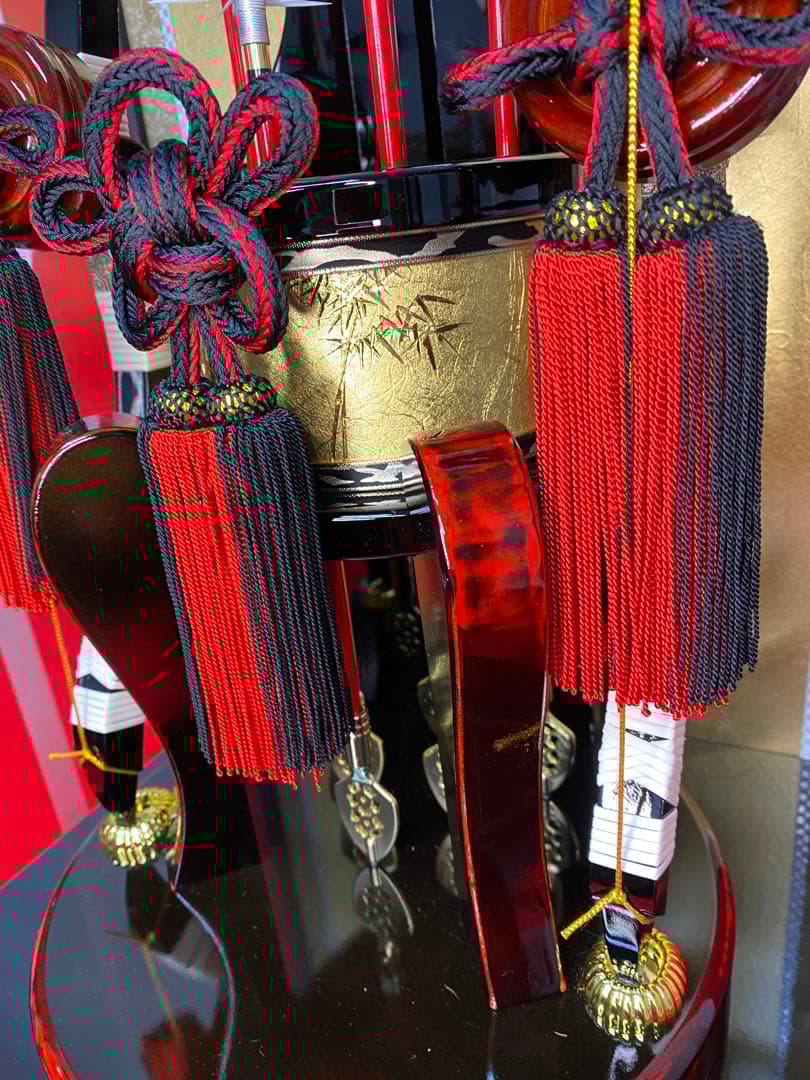 破魔弓　幹山作　ガラスケース２０号・間口約３３×奥行約２８×高さ約６０㎝