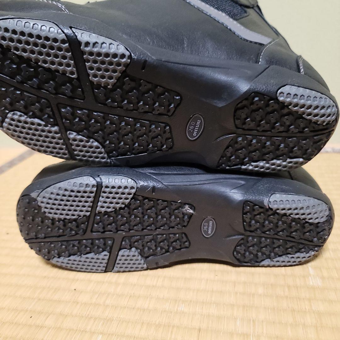 ブラック スノーボードブーツ レースアップ式