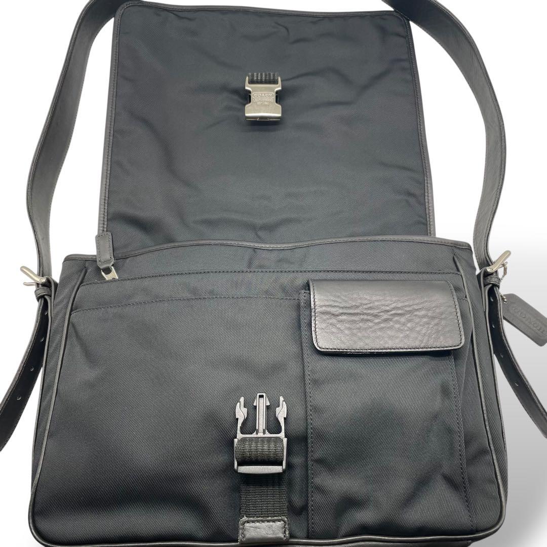 希少 COACH☆ショルダーバッグ 斜め掛け ナイロン レザー A4収納可 黒
