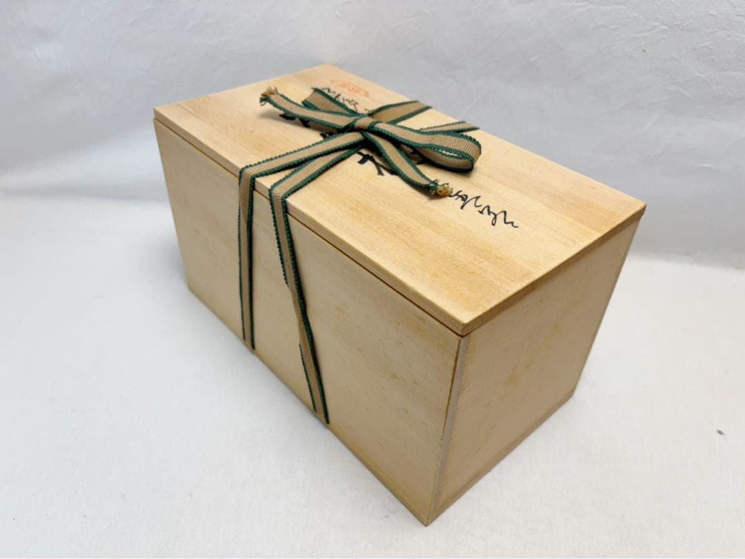 未使用 懐石道具 木製黒真塗り 本堅地 松蒔絵 吸物椀 5客揃 共箱