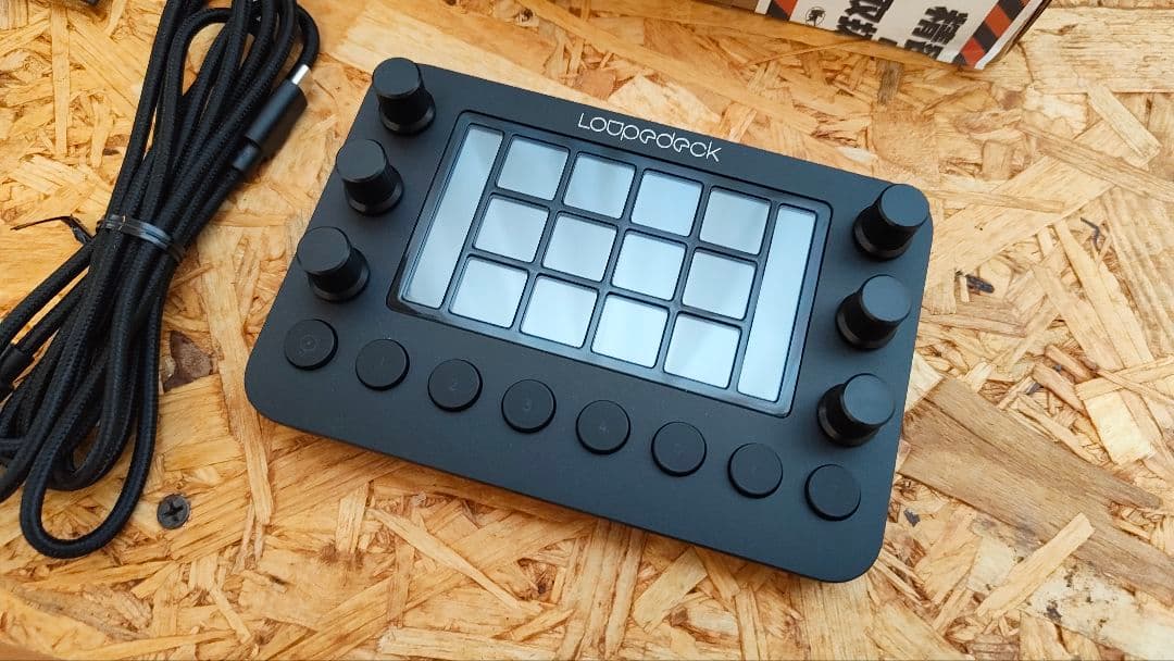 【美品】Loupedeck Live【左手デバイス】ほぼ未使用