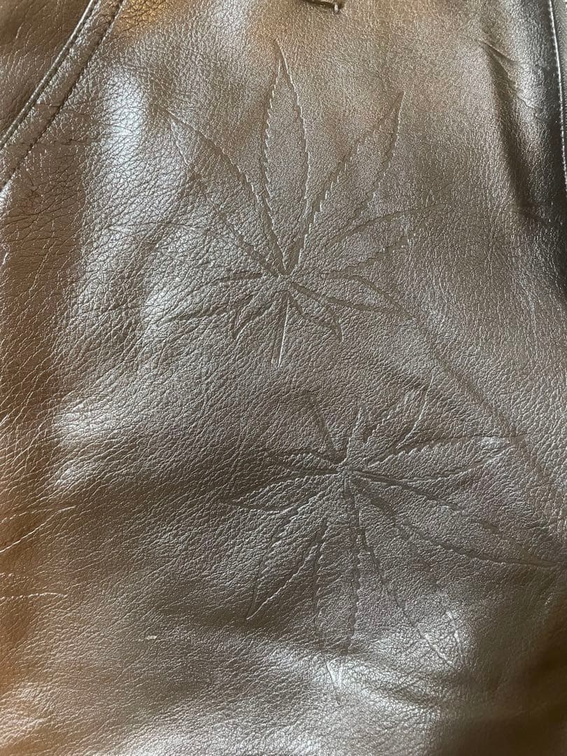 【美品】HUF メンズパンツ フェイクレザー