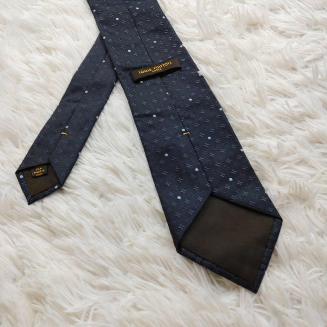 ルイヴィトン 高級シルクネクタイ 総柄 ブラック