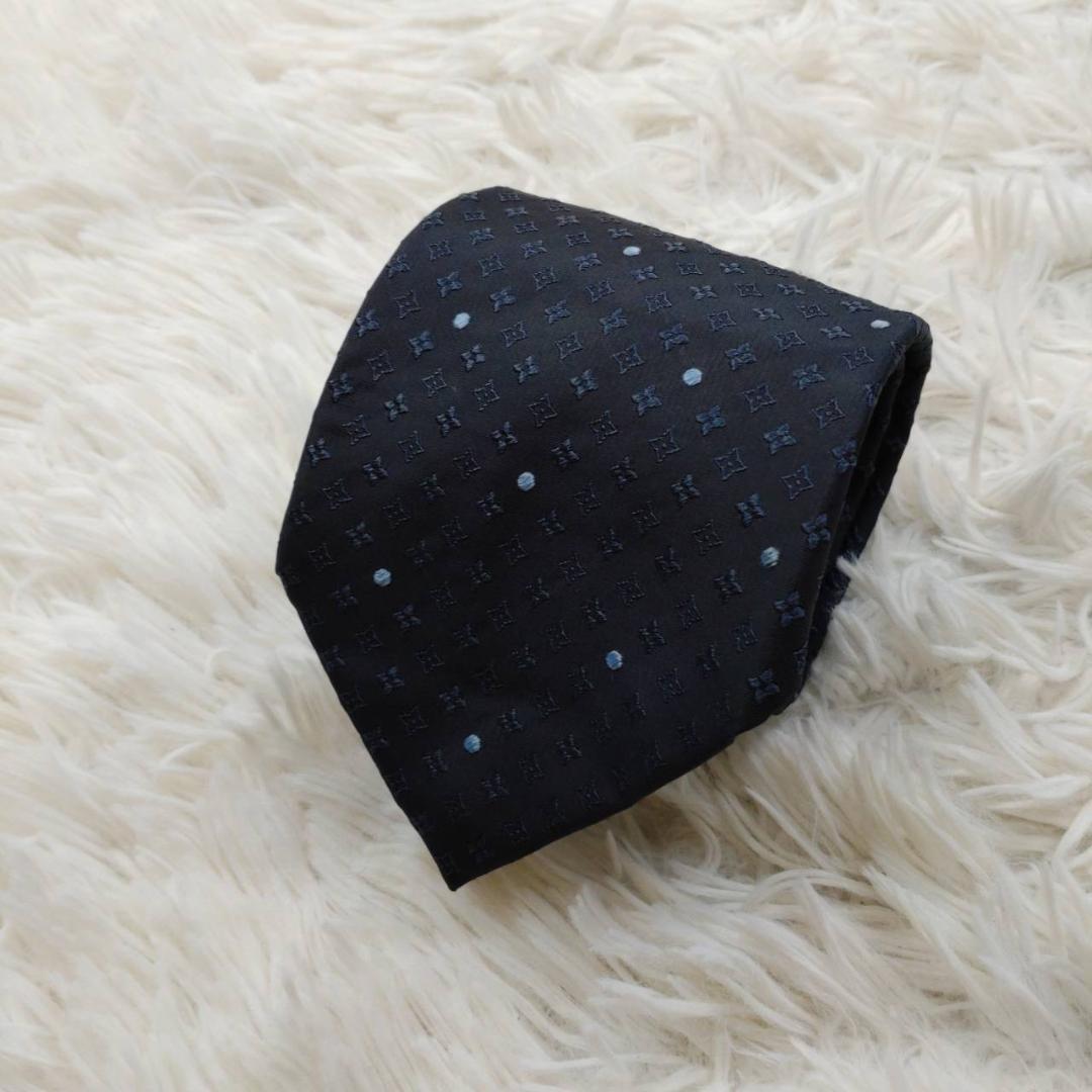 ルイヴィトン 高級シルクネクタイ 総柄 ブラック