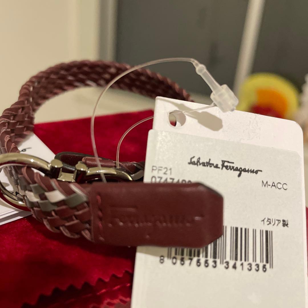 Salvatore Ferragamo ブラウンレザーバングル