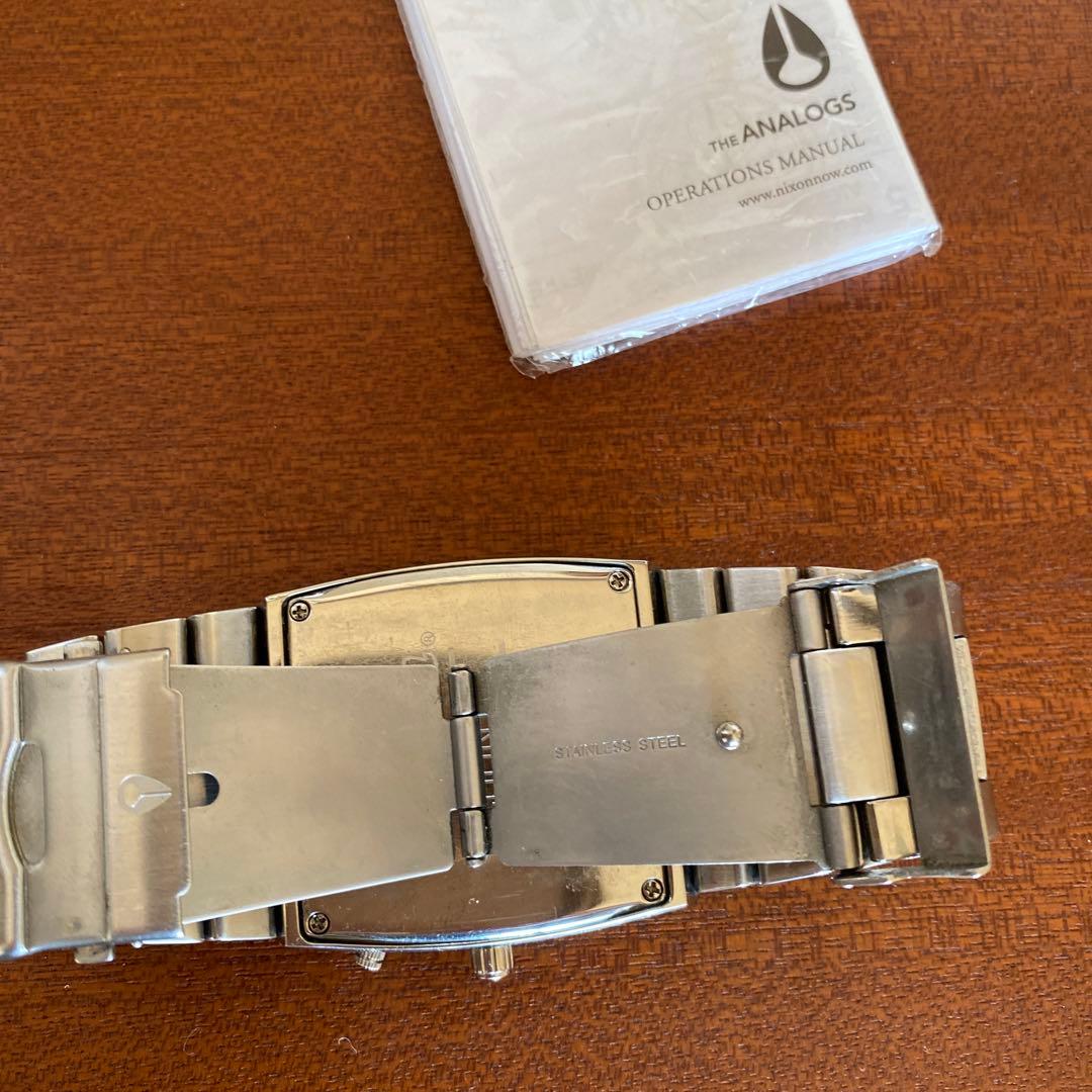 希少　Nixon バンクス　The Analog 腕時計 シルバー
