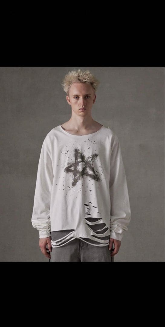 R*様 GRANCY ラインストーンデザイン グラフィックダメージ ロンT