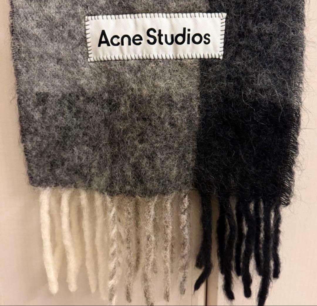 【公式オンライン購入品】Acne Studios チェック柄 マフラー　ブラック