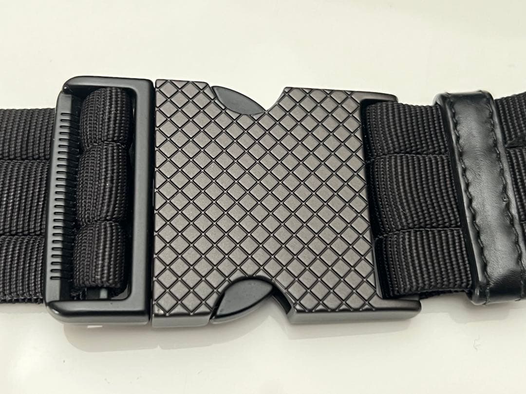 BOTTEGAVENETA ボッテガ・ヴェネタボディ バッグ イントレチャート黒