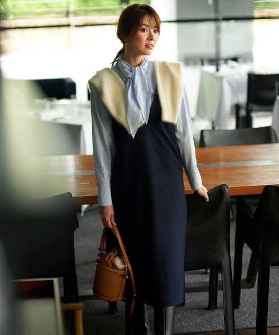 23区　ウール圧縮スムースVネックワンピース　M ダークネイビー　マキシ丈