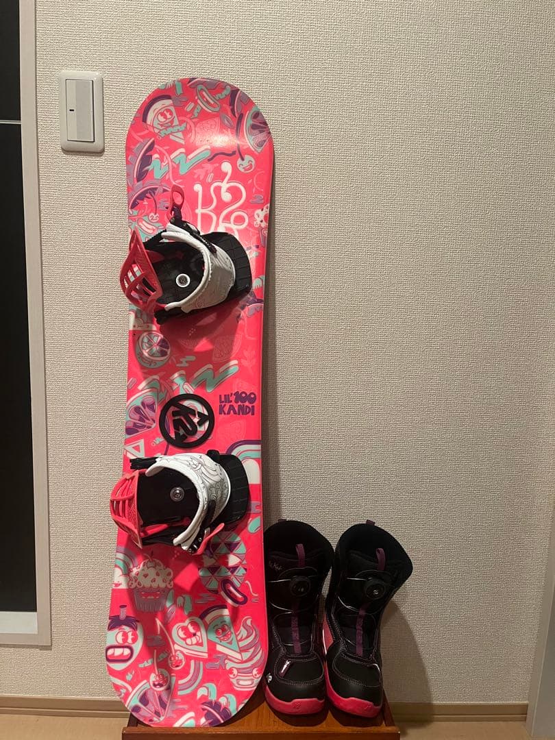 キッズスノーボード LIL KANDI 100cm＋バイン＋ブーツ 2回使用